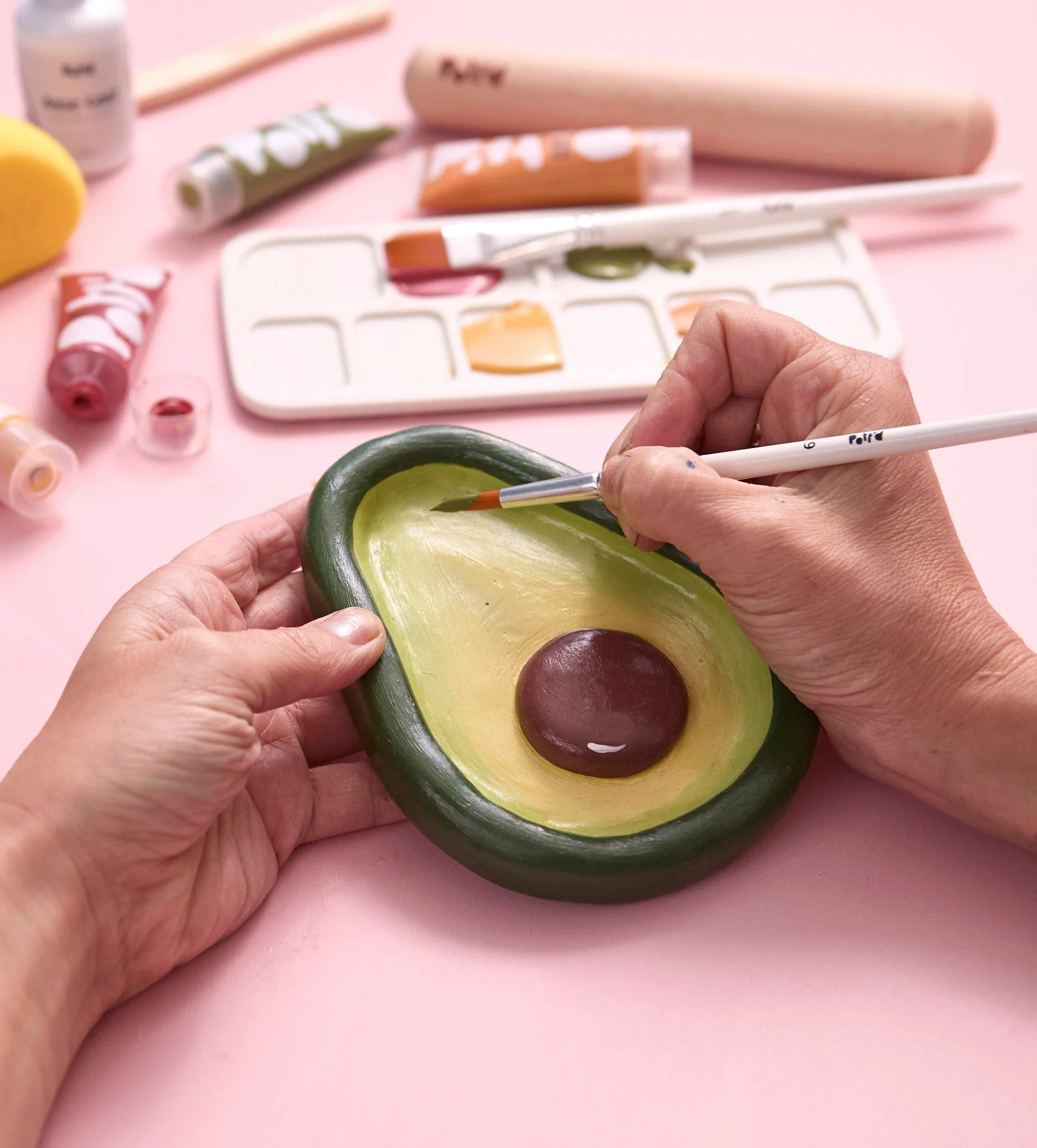 Home Pottery Kit - Image 15